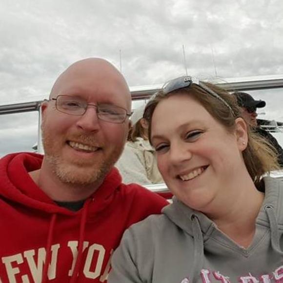 Meet your Posher, Jenn - Picture 1 of 1